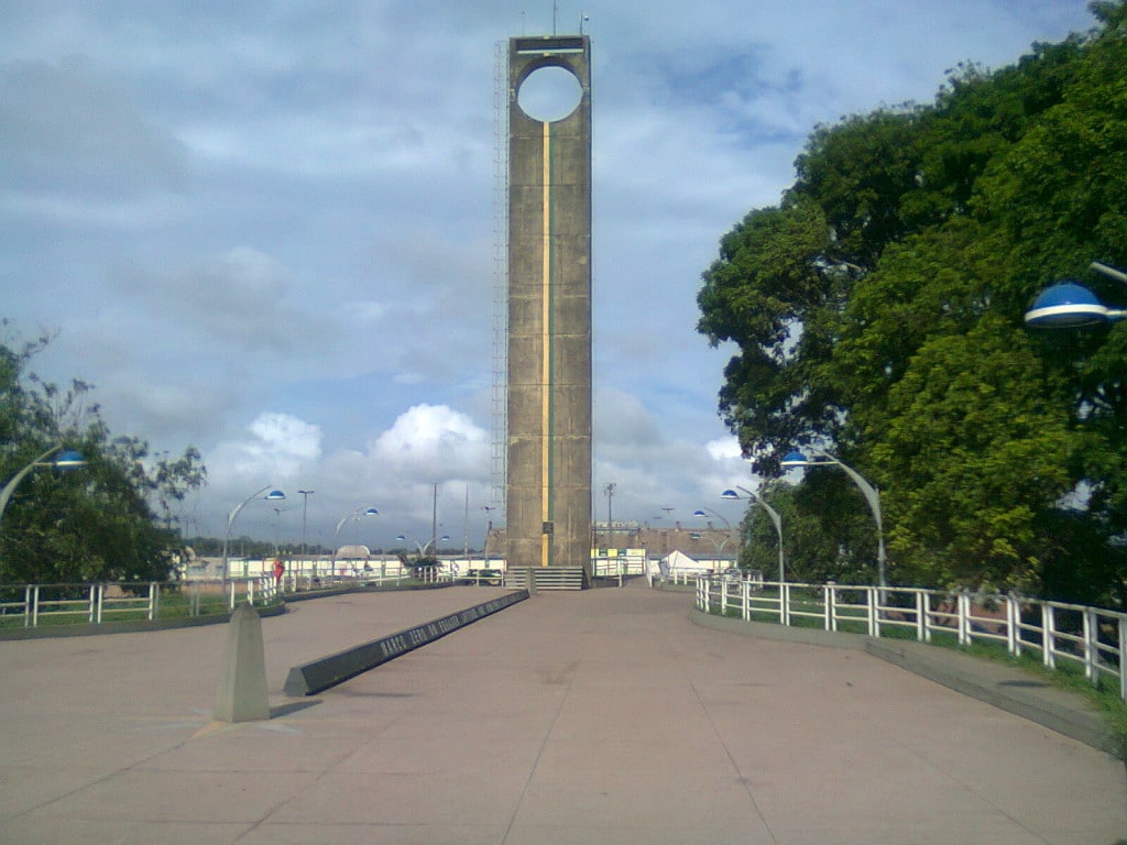 Monumento Linha do Equador em Macapá