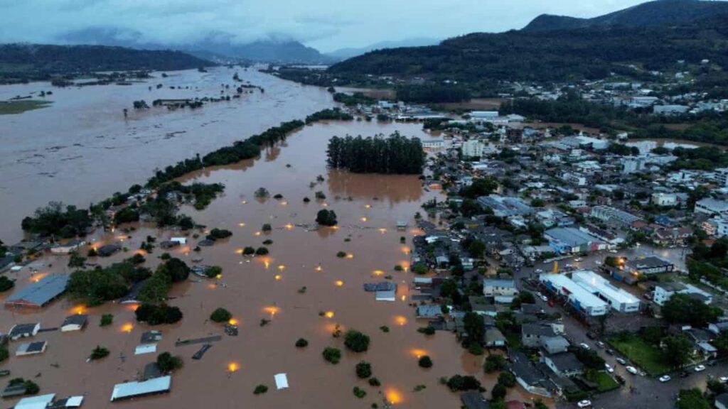 Chuvas no Rio Grande do Sul,
Maiores Desastres Naturais.